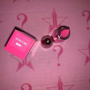 Jeffree Star lip ammunition